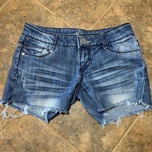 Almost Famous Junior’s Women’s Size 7 Blue Denim Jean Shorts Cut Off